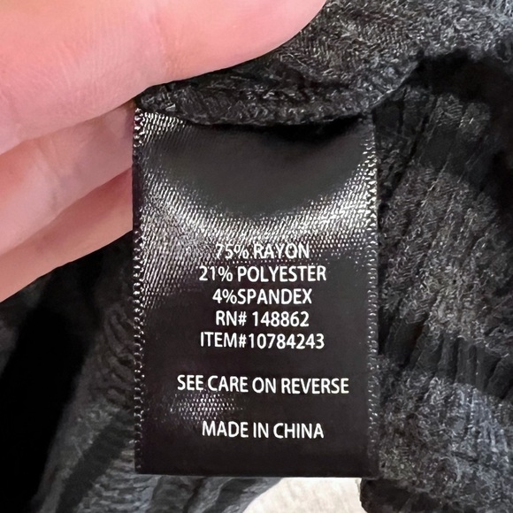 TORRID Gray Black Striped Henley Ribbed Three Quarter Sleeve Dress Size 0 or L - Picture 7 of 8
